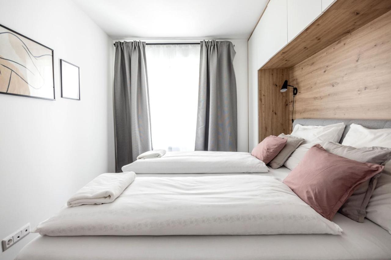 Walnut Tree Apartment ブダペスト エクステリア 写真